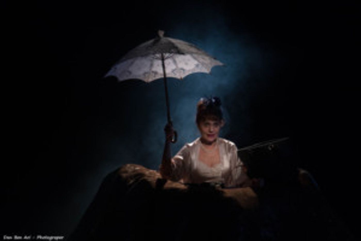 Review: HAPPY DAYS at Tmu-na Theater Review: HAPPY DAYS at Tmu-na Theater Image