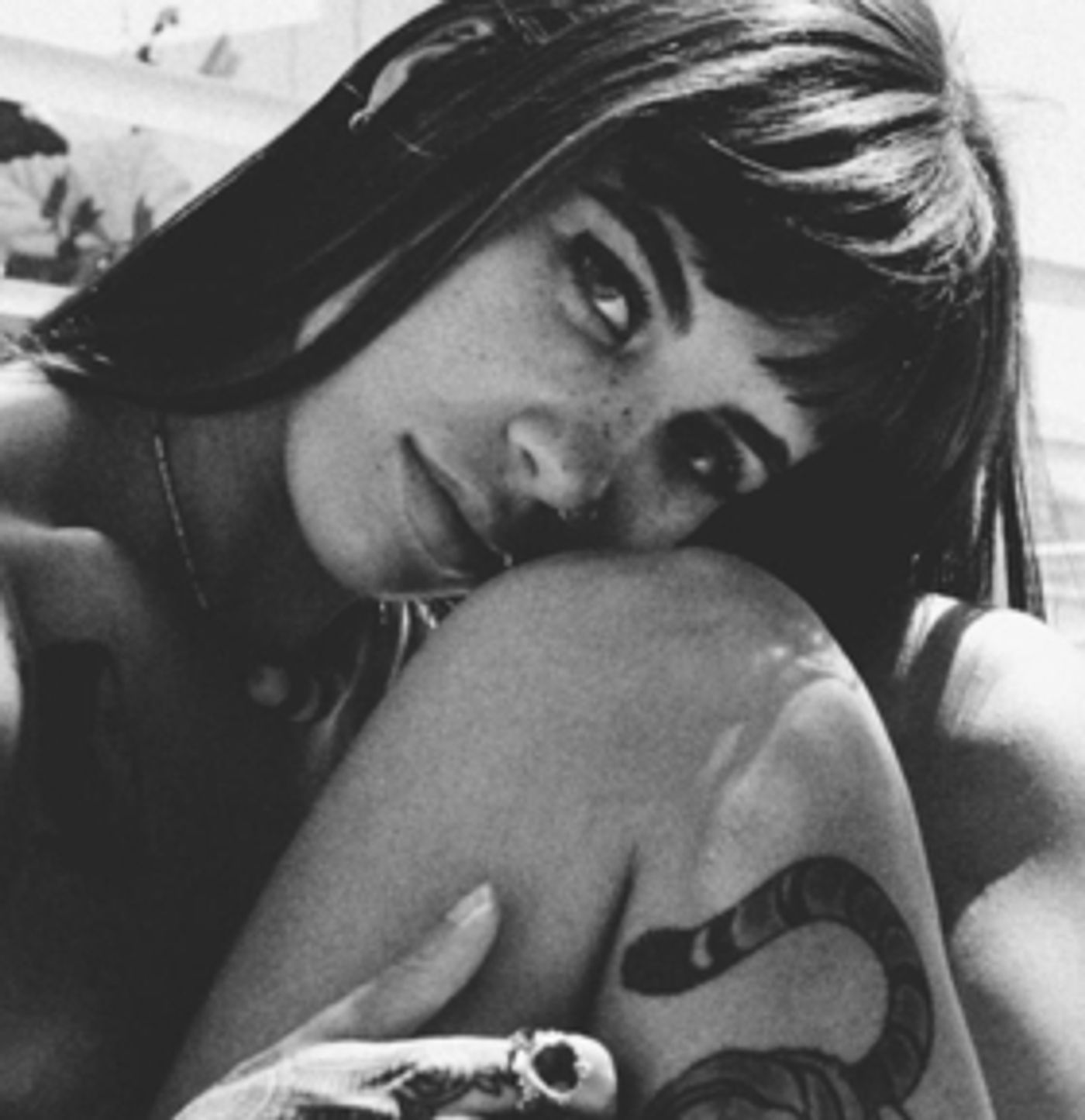 Naomi Wild Shares New Track RUN THAT, Following Solo Performance Debut at SXSW Naomi Wild Shares New Track RUN THAT, Following Solo Performance Debut at SXSW Image