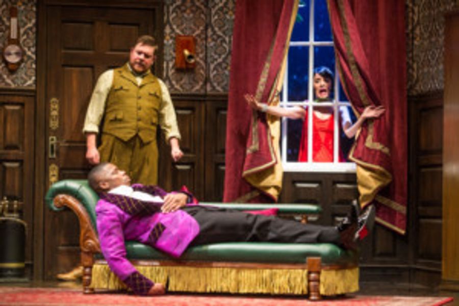 Interview: Peyton Crim of THE PLAY THAT GOES WRONG at Aronoff Center For The Arts Image