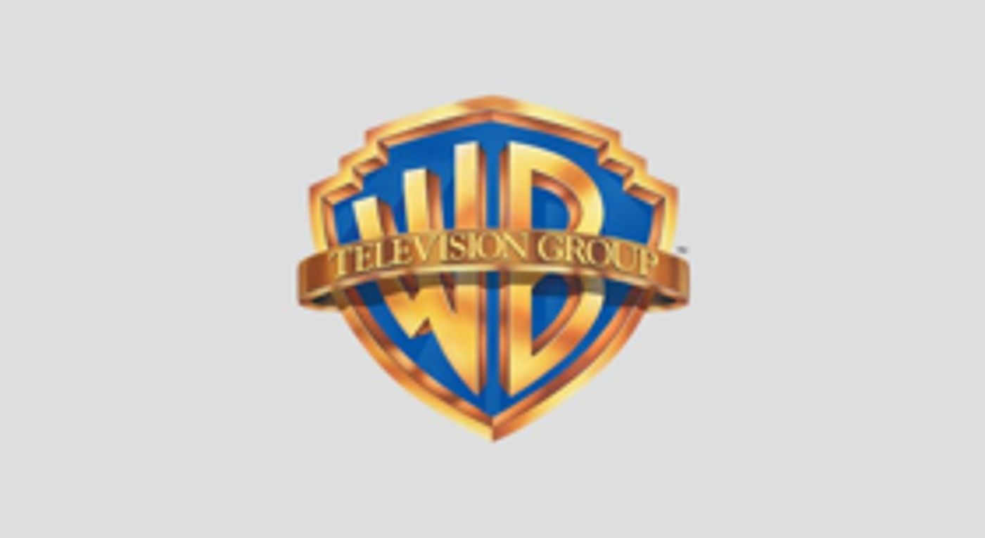 Mindy Kaling Signs Overall Deal with Warner Bros, Leaving Universal  Image