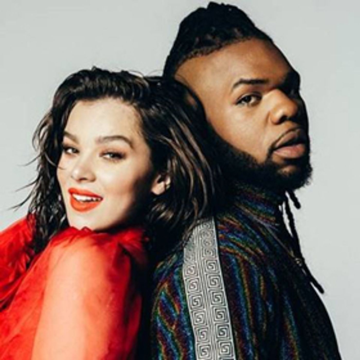 Mnek's New Single COLOUR Featuring Hailee Steinfeld Now Available  Image