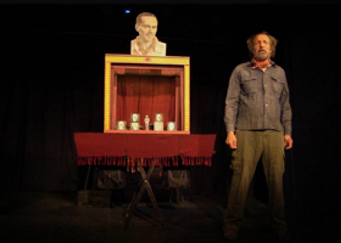 El último trazo de la pluma de Federico García Lorca es presentado en miniatura El último trazo de la pluma de Federico García Lorca es presentado en miniatura Image