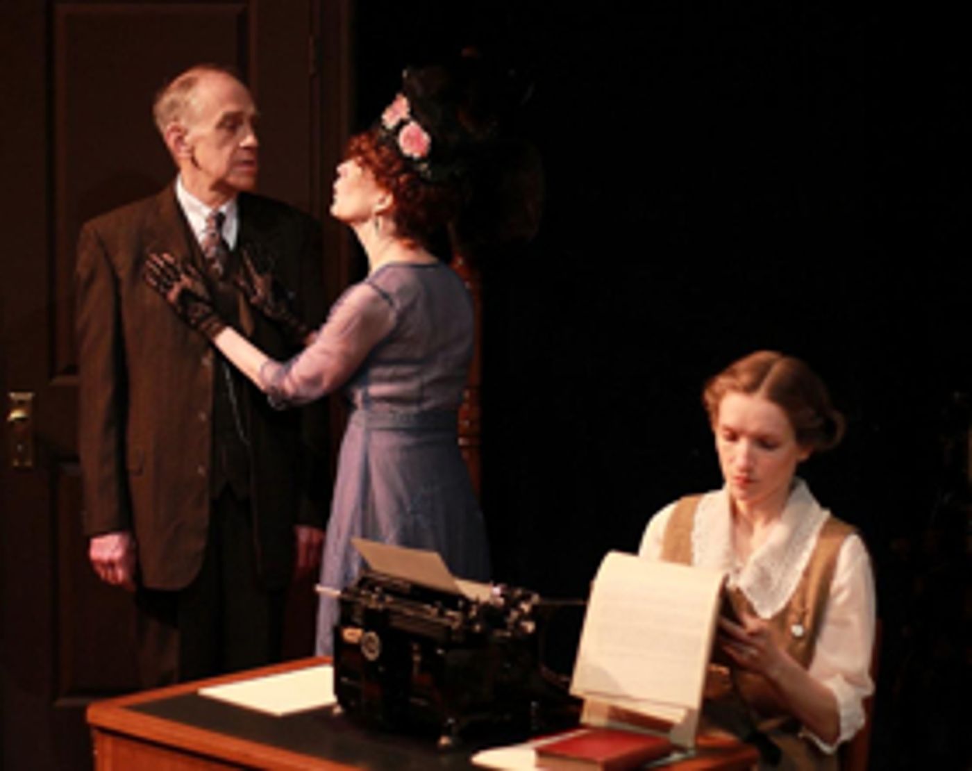 Review: Quotidian Theatre Company's GHOST-WRITER at the Bethesda Writer's Center  Image
