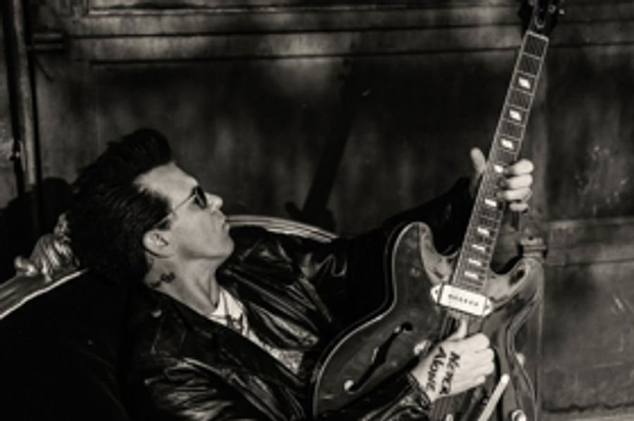 Grammy  Award-Winner Mike Farris Featured Today On NPR World Cafe Live Image