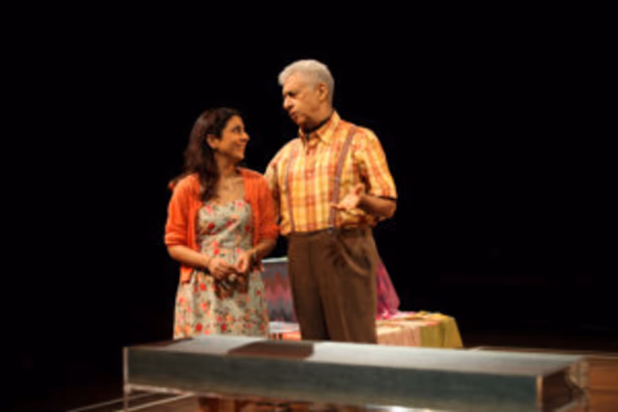 Review: NASEERUDDIN SHAH SHINES BRIGHT In Motley Production's The Father Image