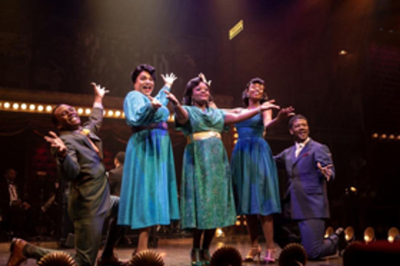 Review: AIN'T MISBEHAVIN' at Signature Theatre  Image