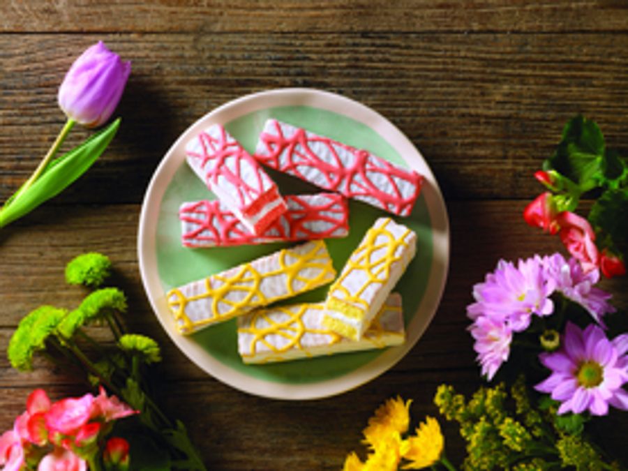LITTLE DEBBIE Introduces Mothers Day Treats in Lemon and Strawberry Flavors Image
