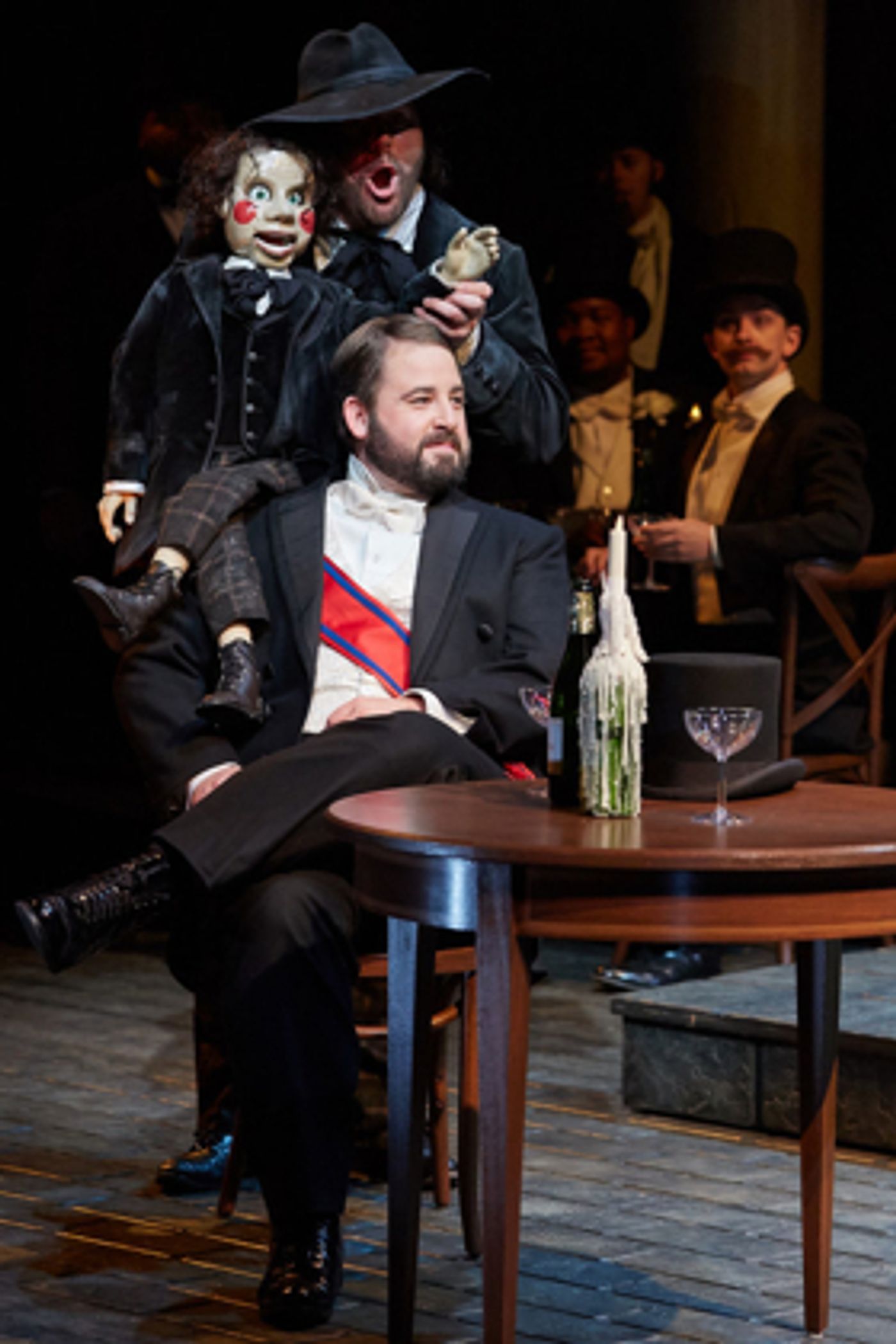 Review: A Glorious RIGOLETTO Opens at Opera Theatre St. Louis  Image