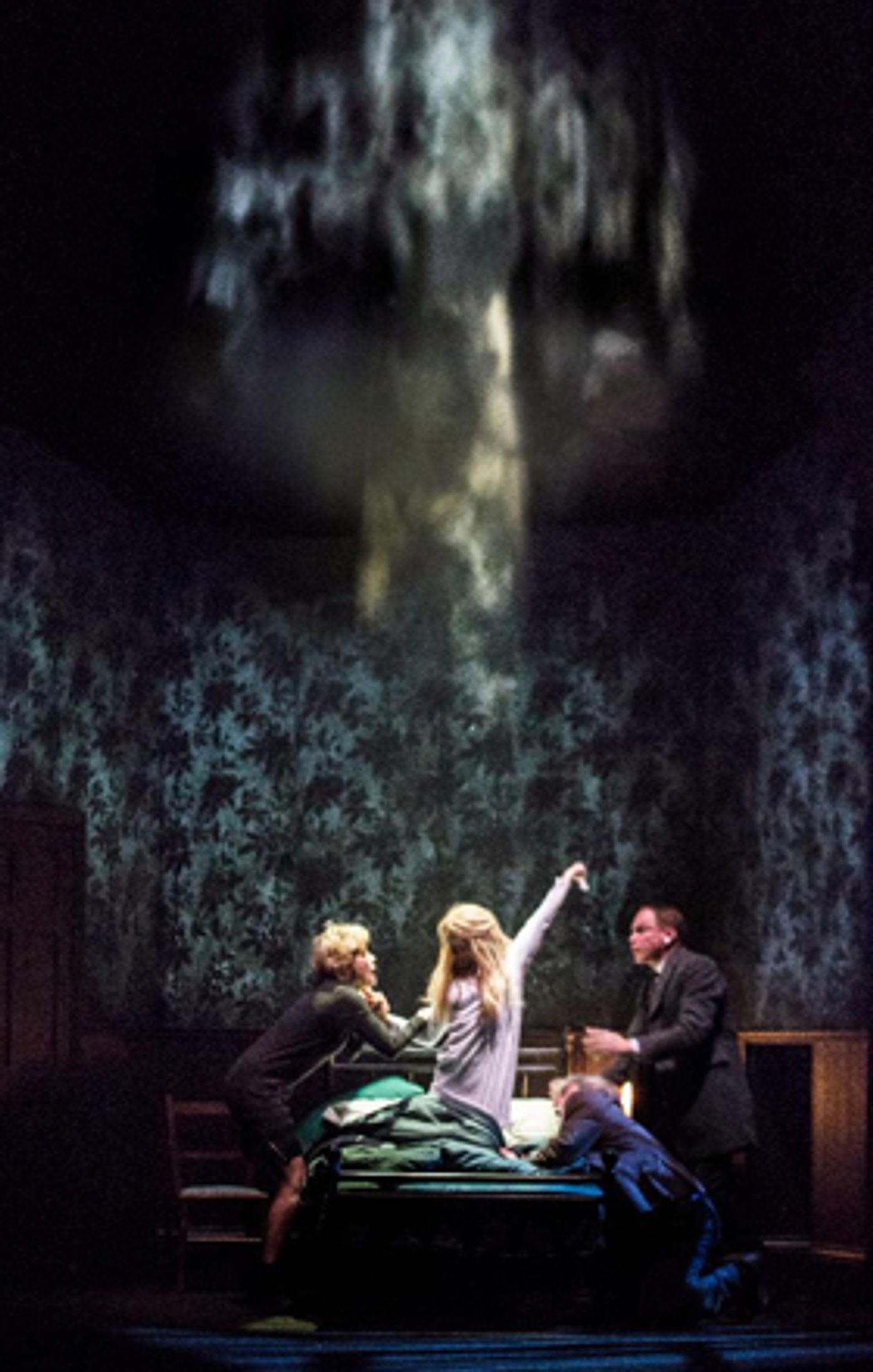 Review: THE EXORCIST, Phoenix Theatre  Image