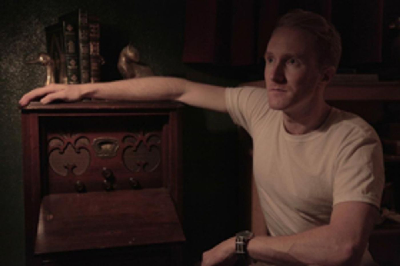 Review: IN ANOTHER ROOM Offers Site-Specific Haunted House Immersive Experiences  Image