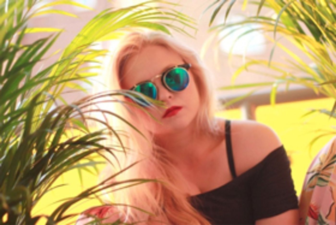 Cherryade Collaborate With Karnage Kills on FRACTURED FAIRYTALES Remix Cherryade Collaborate With Karnage Kills on FRACTURED FAIRYTALES Remix Image