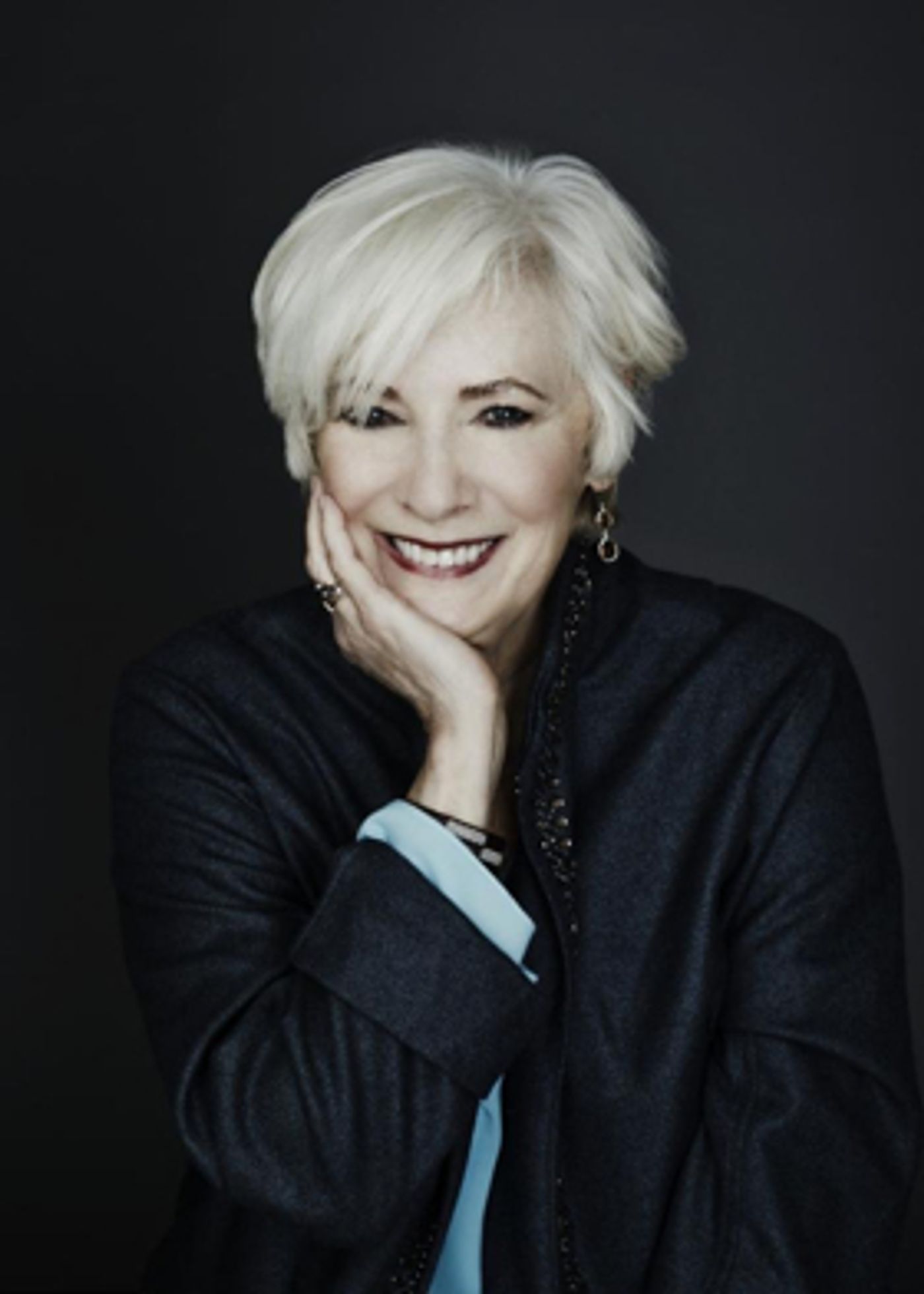 Sarah Siddons Society Names Betty Buckley Star of the Year Sarah Siddons Society Names Betty Buckley Star of the Year Image