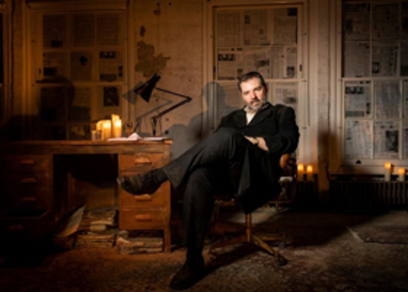 Review: ST. NICHOLAS at Goodman Theatre  Image