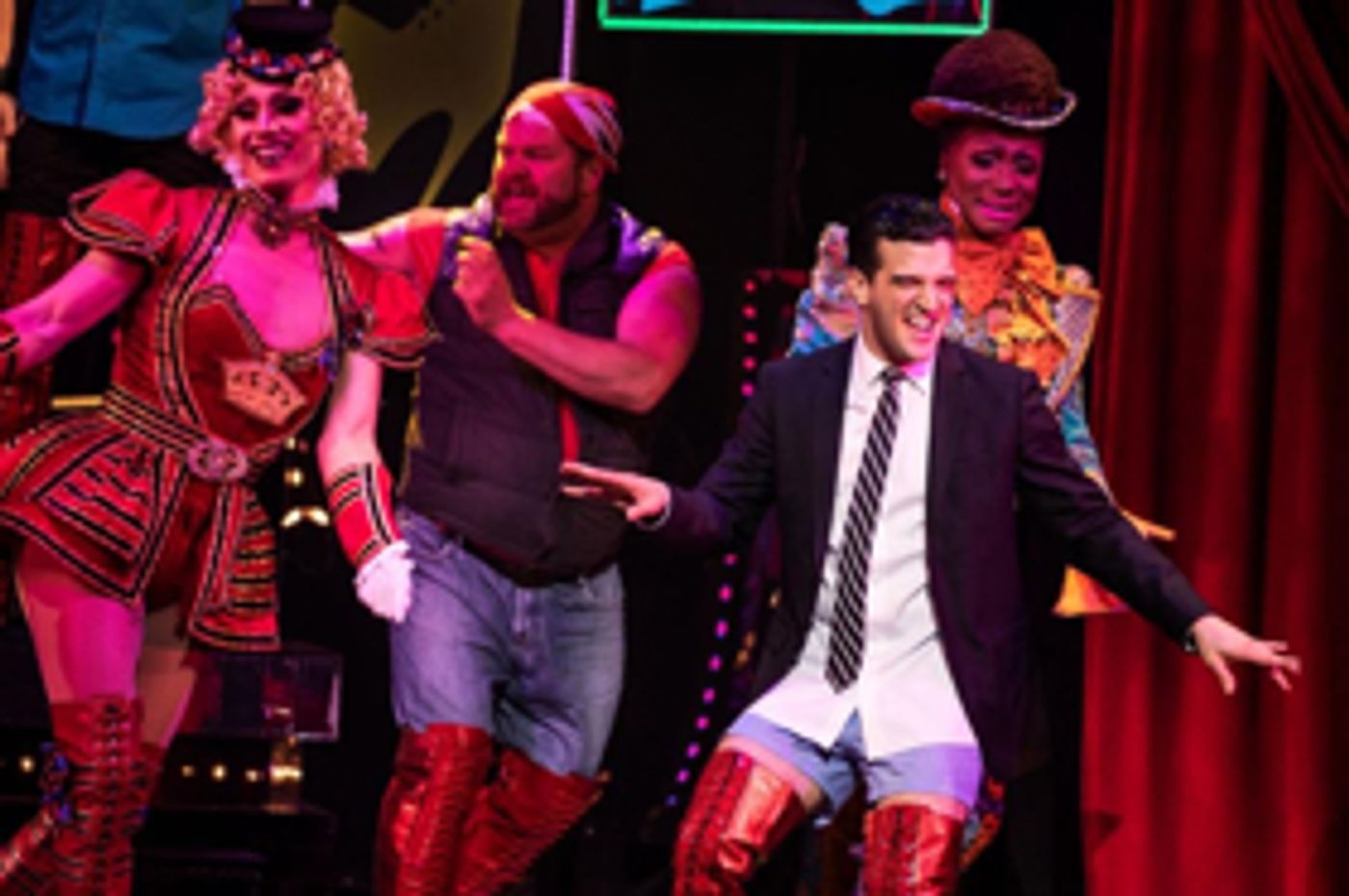 BWW Live Will Chat with KINKY BOOTS Star Mark Ballas On Tuesday!  Image
