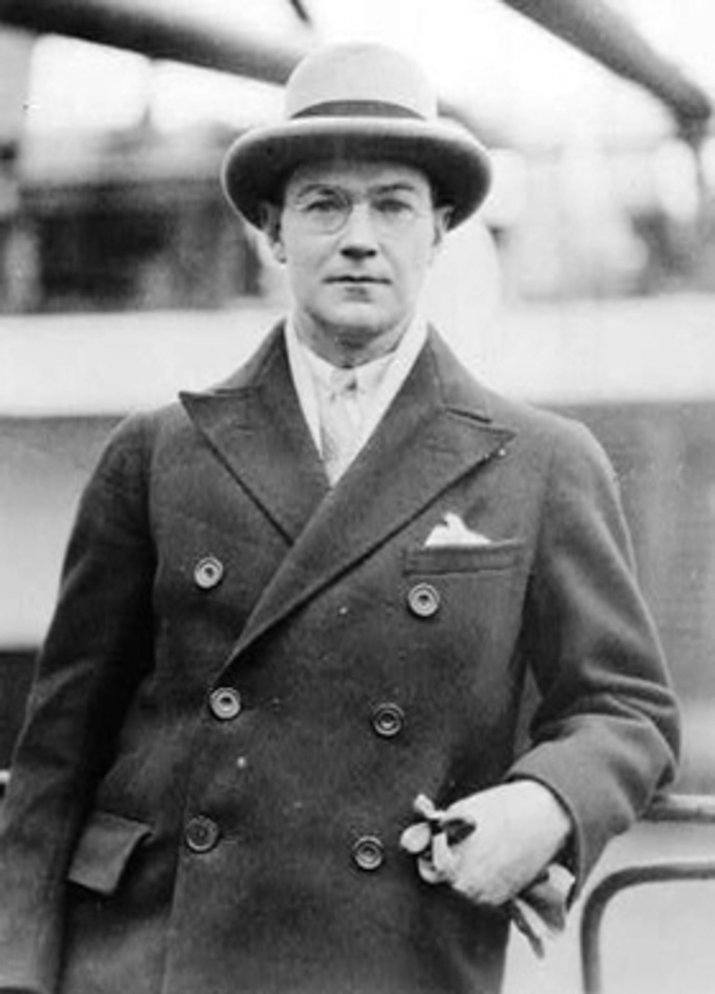 YOU AND I: Philip Barry's First Hit To Open Metropolitan Playhouse's 27th Season  Image