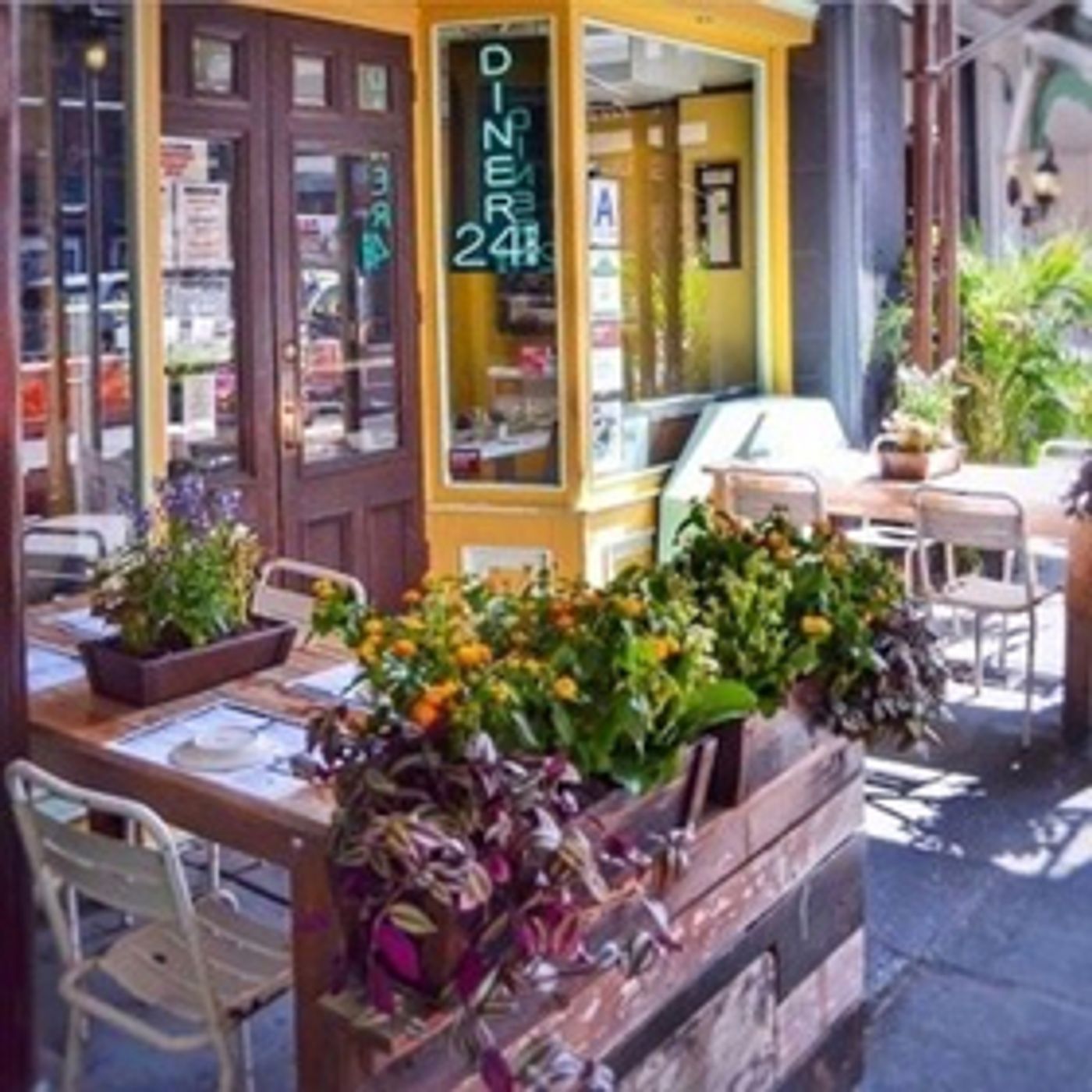 BWW Preview: COPPELIA in NYC-Open 24 Hours 7 Days a week BWW Preview: COPPELIA in NYC-Open 24 Hours 7 Days a week Image