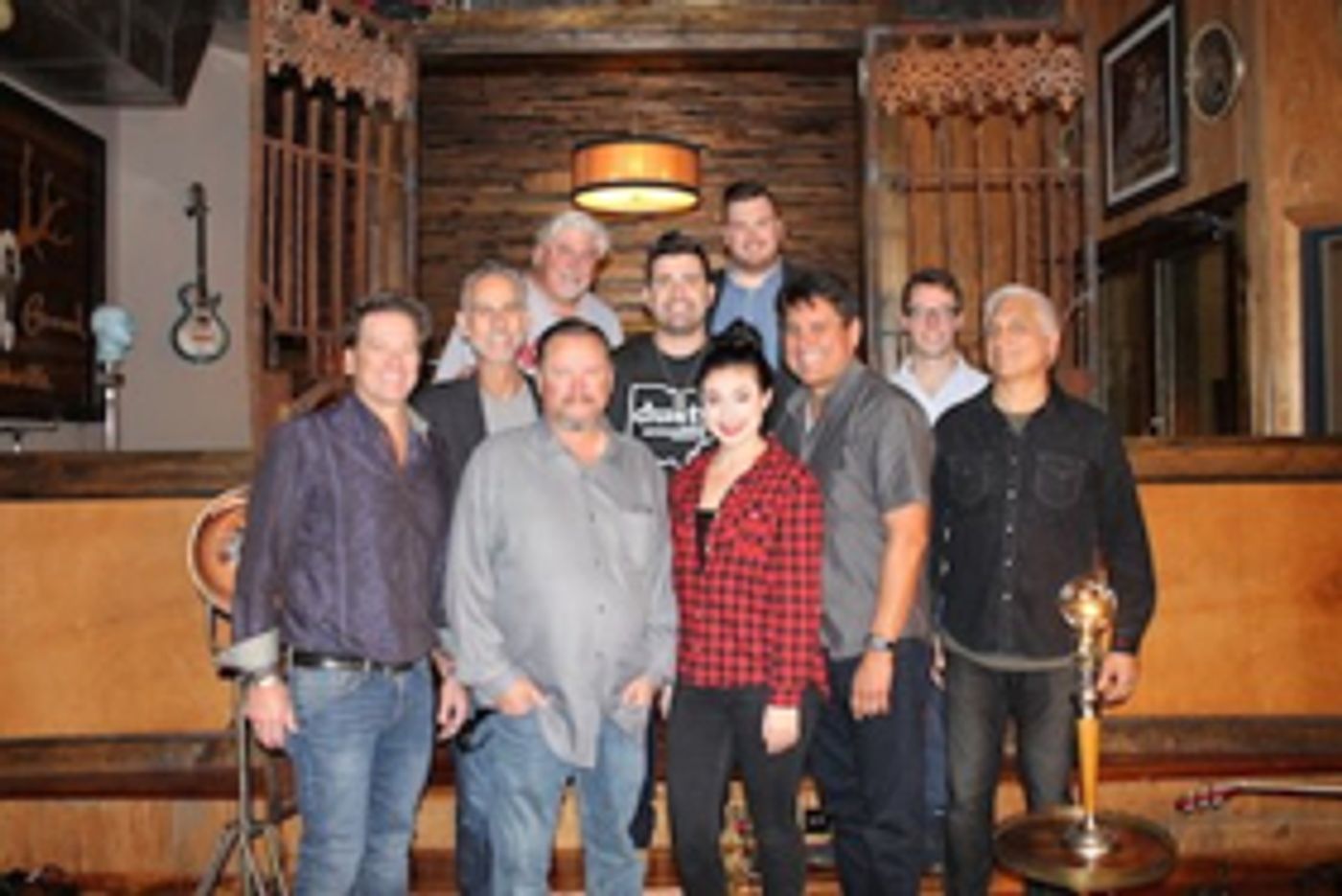 Country Star Josh Gracin Partners With 117 Management, Reviver Records Country Star Josh Gracin Partners With 117 Management, Reviver Records Image