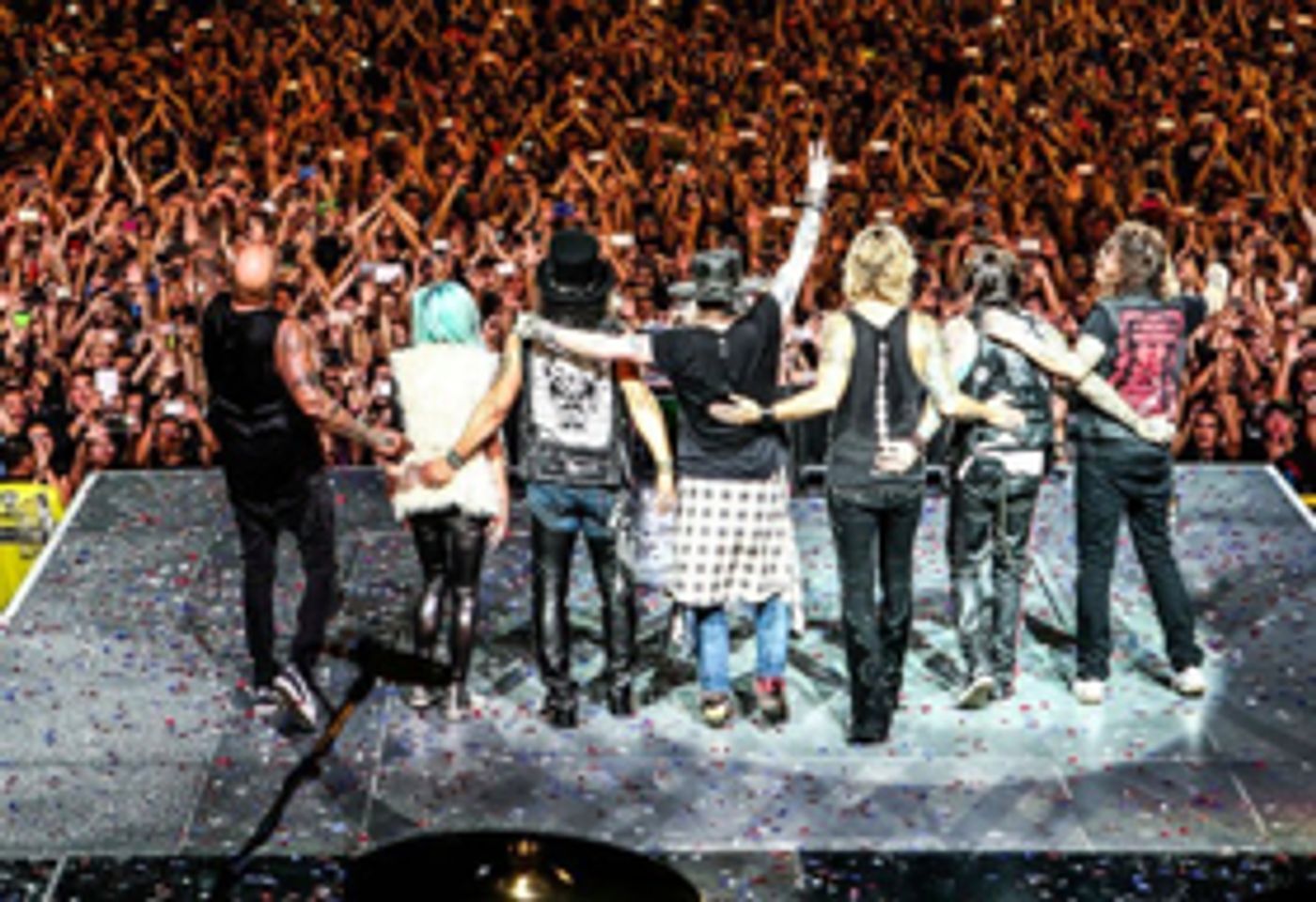 Guns N' Roses Named UK's Ticket of the Year 2017  Image