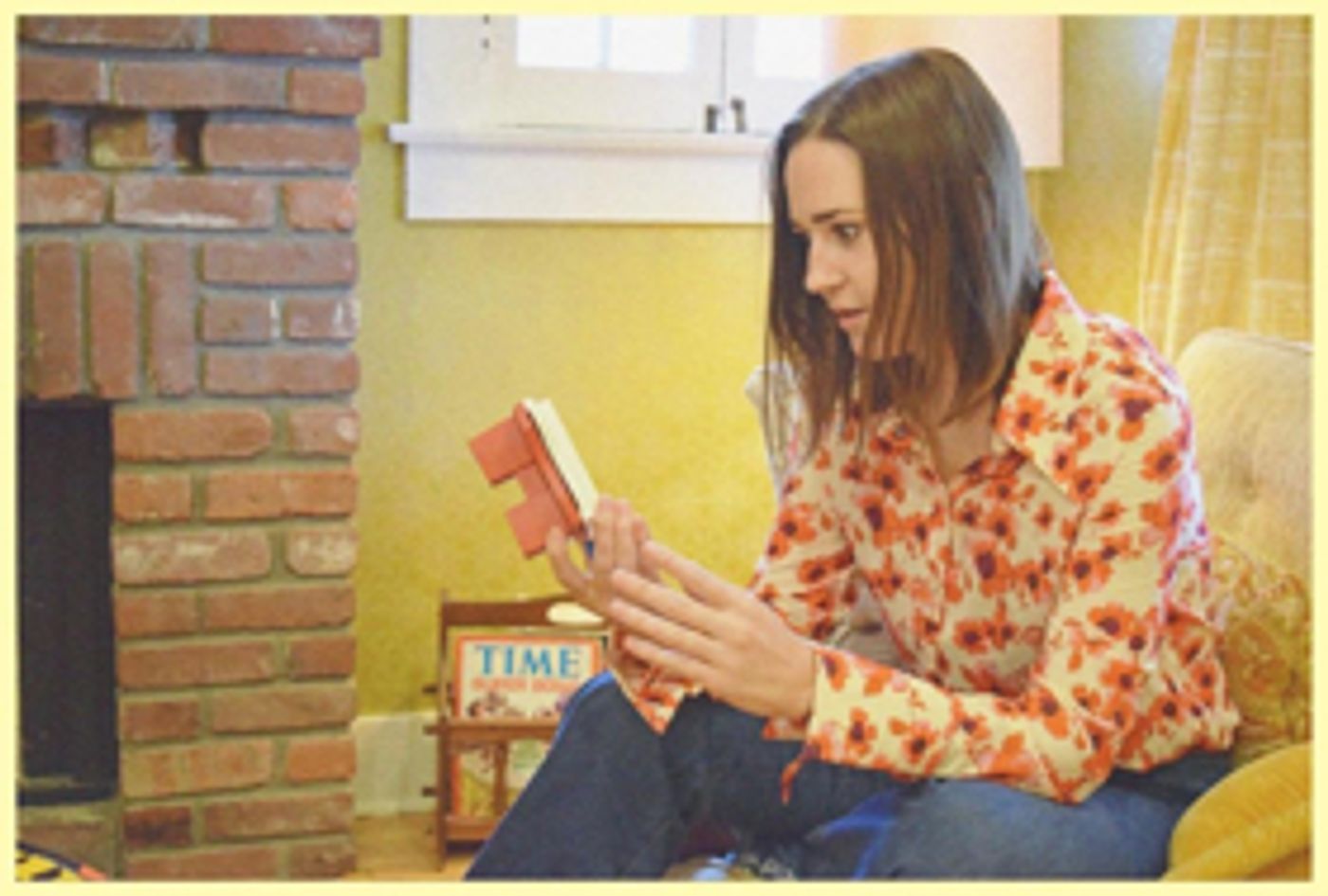 Review: SAFEHOUSE '77 Recruits Participants Into a 1970's Spy Versus Spy Immersive Party Game  Image