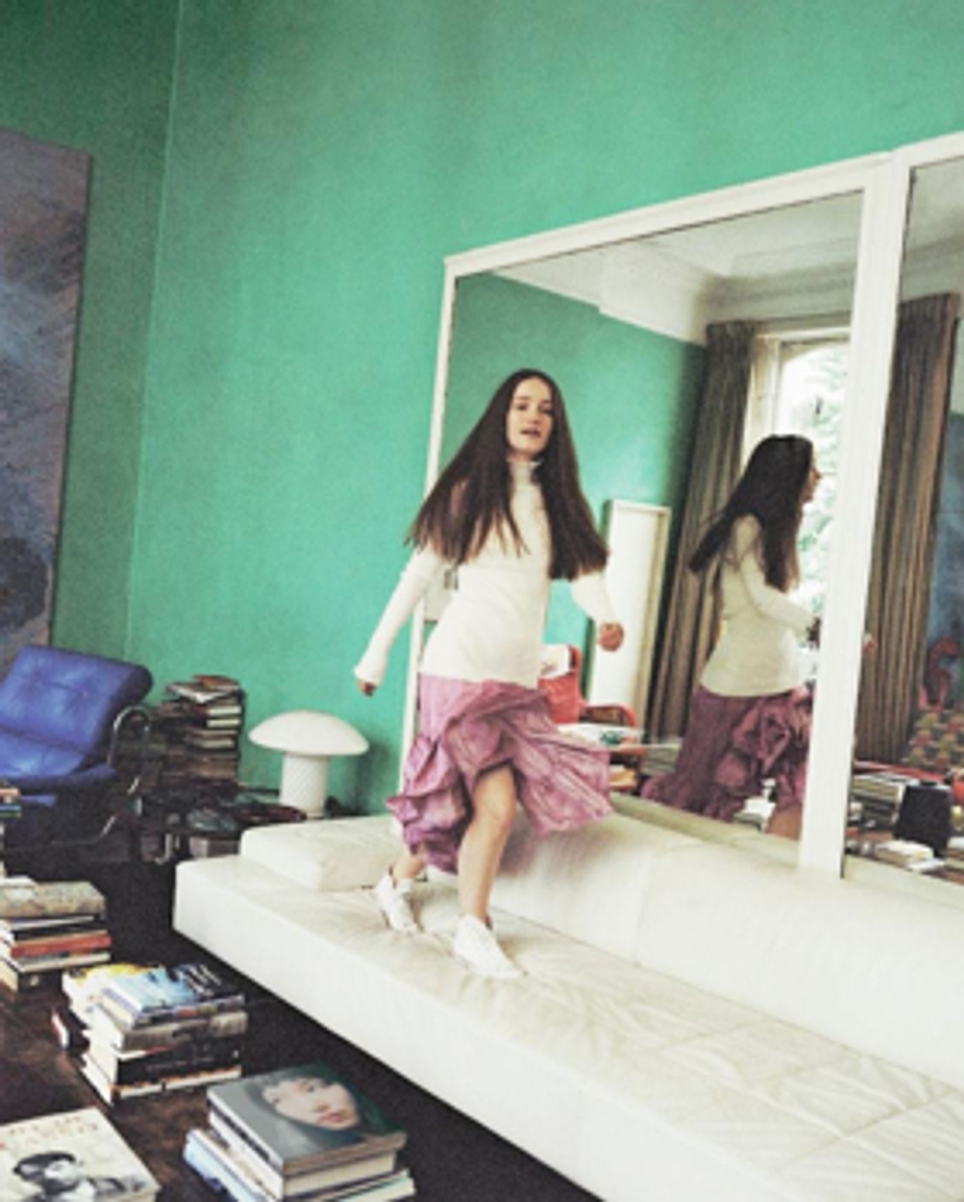 Sigrid Debuts HIGH FIVE + Announces Coachella & Additional US Tour Dates Sigrid Debuts HIGH FIVE + Announces Coachella & Additional US Tour Dates Image