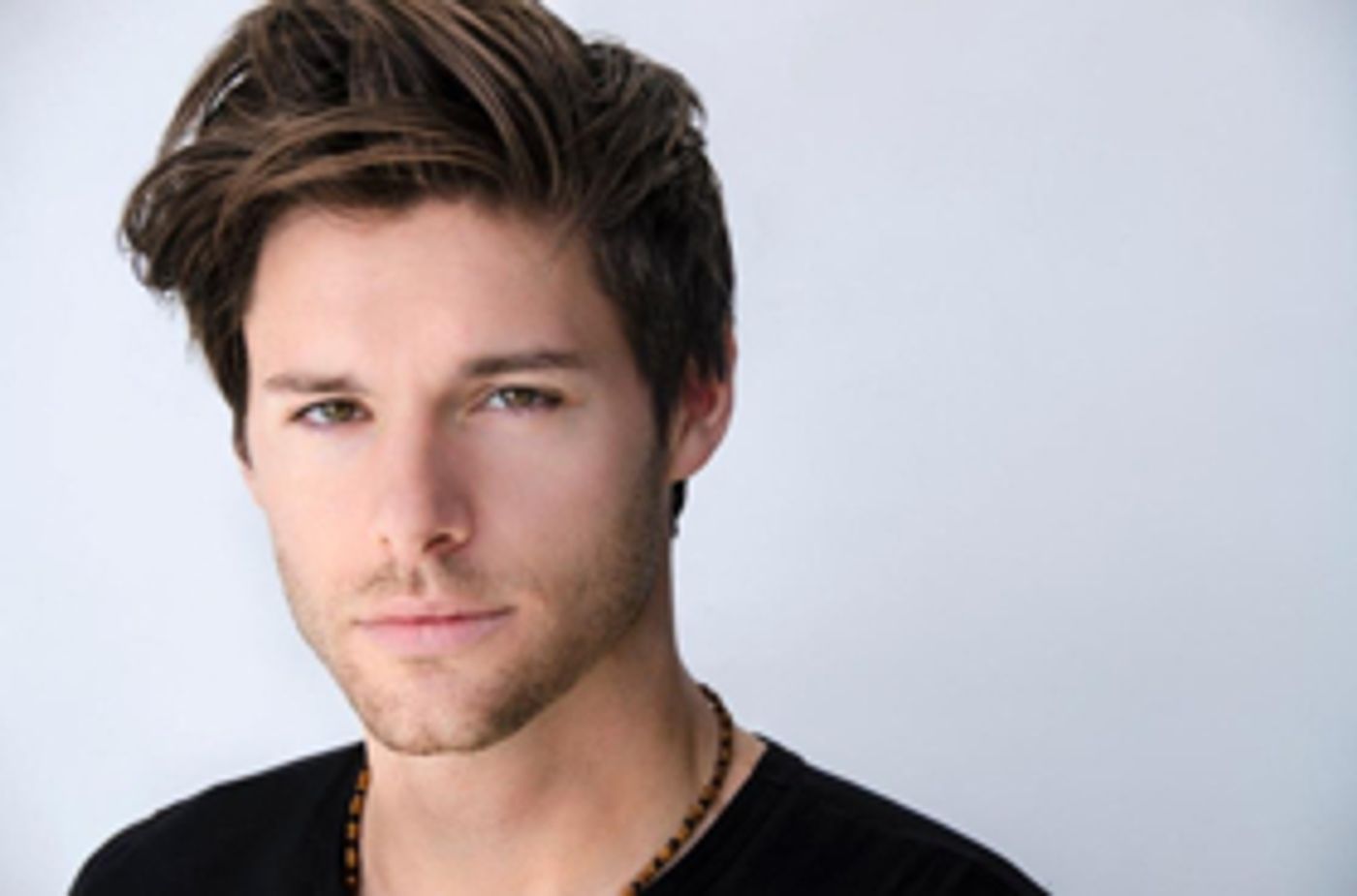 Steven Good Will Have a Few Bad Ideas as Dr. Pomatter in WAITRESS Tour  Image