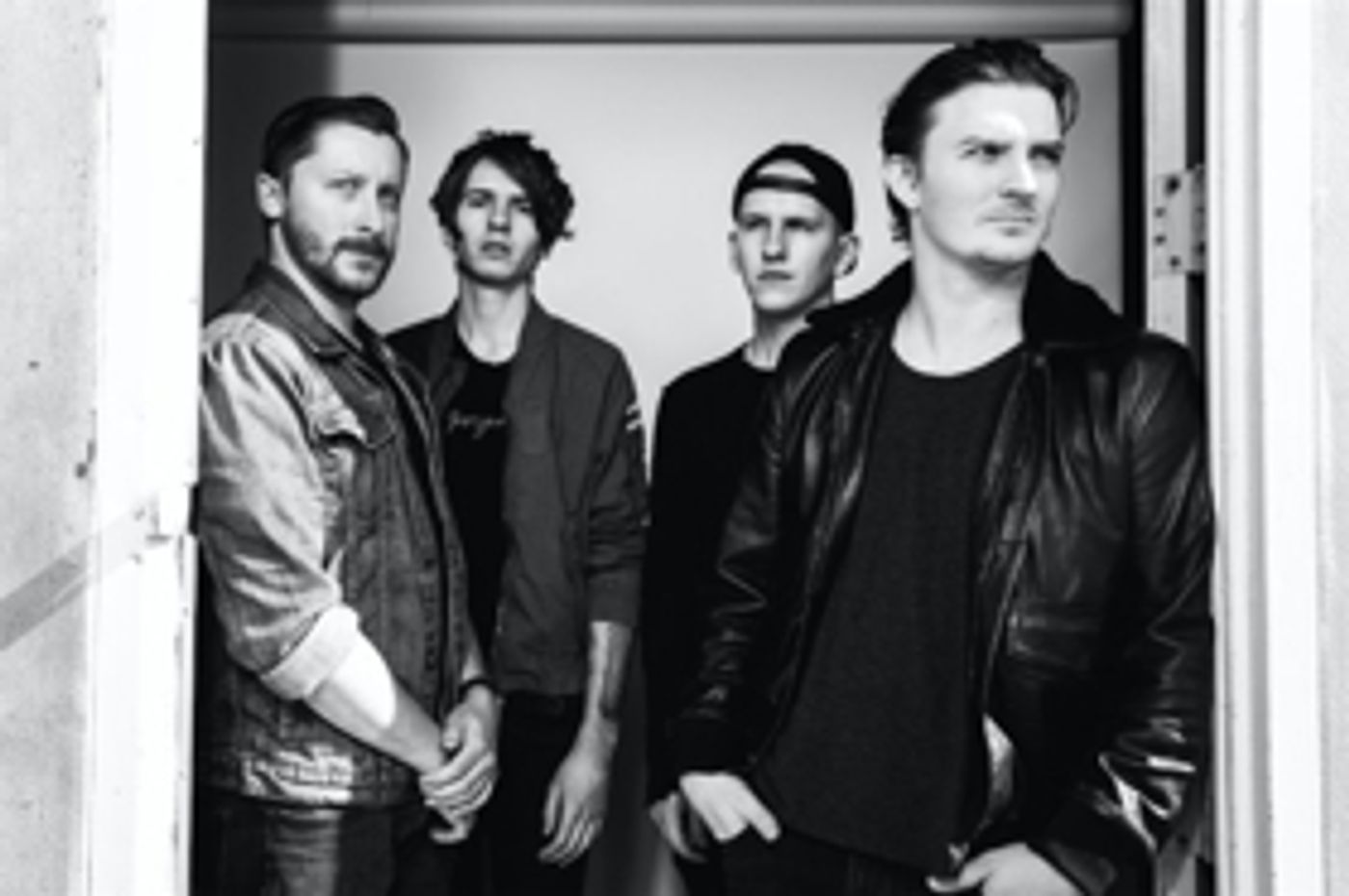 Dead Friends Exclusively Premiere TORCHES via The Noise Dead Friends Exclusively Premiere TORCHES via The Noise Image