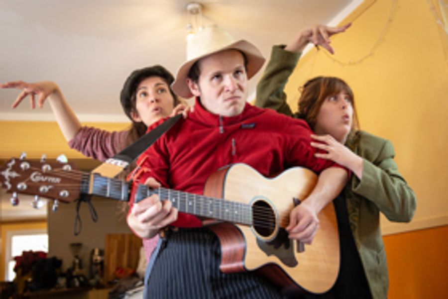 Review: THE WIND IN THE WILLOWS, Stepney City Farm Image