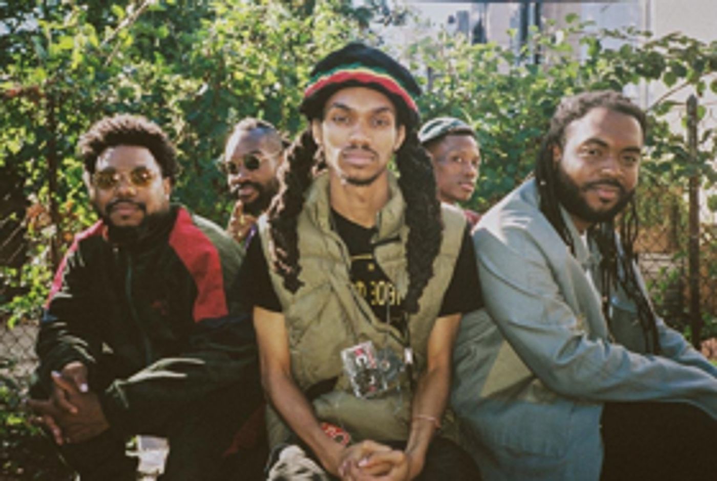 Phony Ppl Make Triumphant Return On Genre-Defying New Album, m?'z?-ik Phony Ppl Make Triumphant Return On Genre-Defying New Album, m?'z?-ik Image