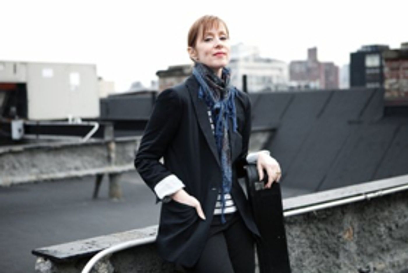 Suzanne Vega Returns To Café Carlyle Suzanne Vega Returns To Café Carlyle Image