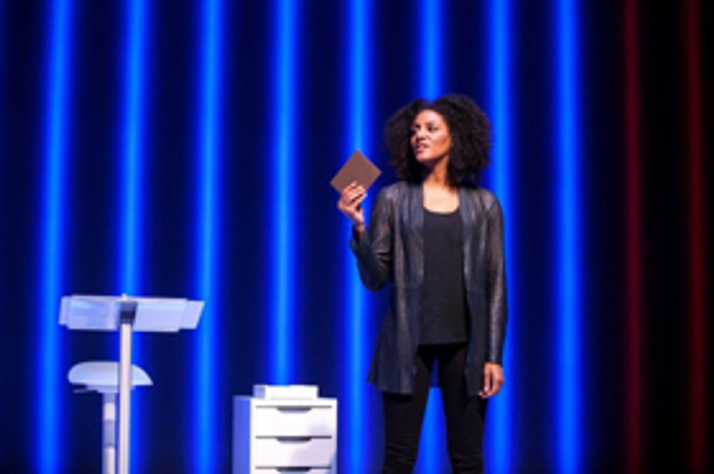 Review: SELL/BUY/DATE Highlighted by Sarah Jones' Masterful, Multiple, Multicultural Characterizations  Image