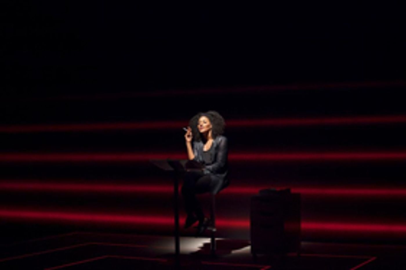 Review: SELL/BUY/DATE Highlighted by Sarah Jones' Masterful, Multiple, Multicultural Characterizations  Image