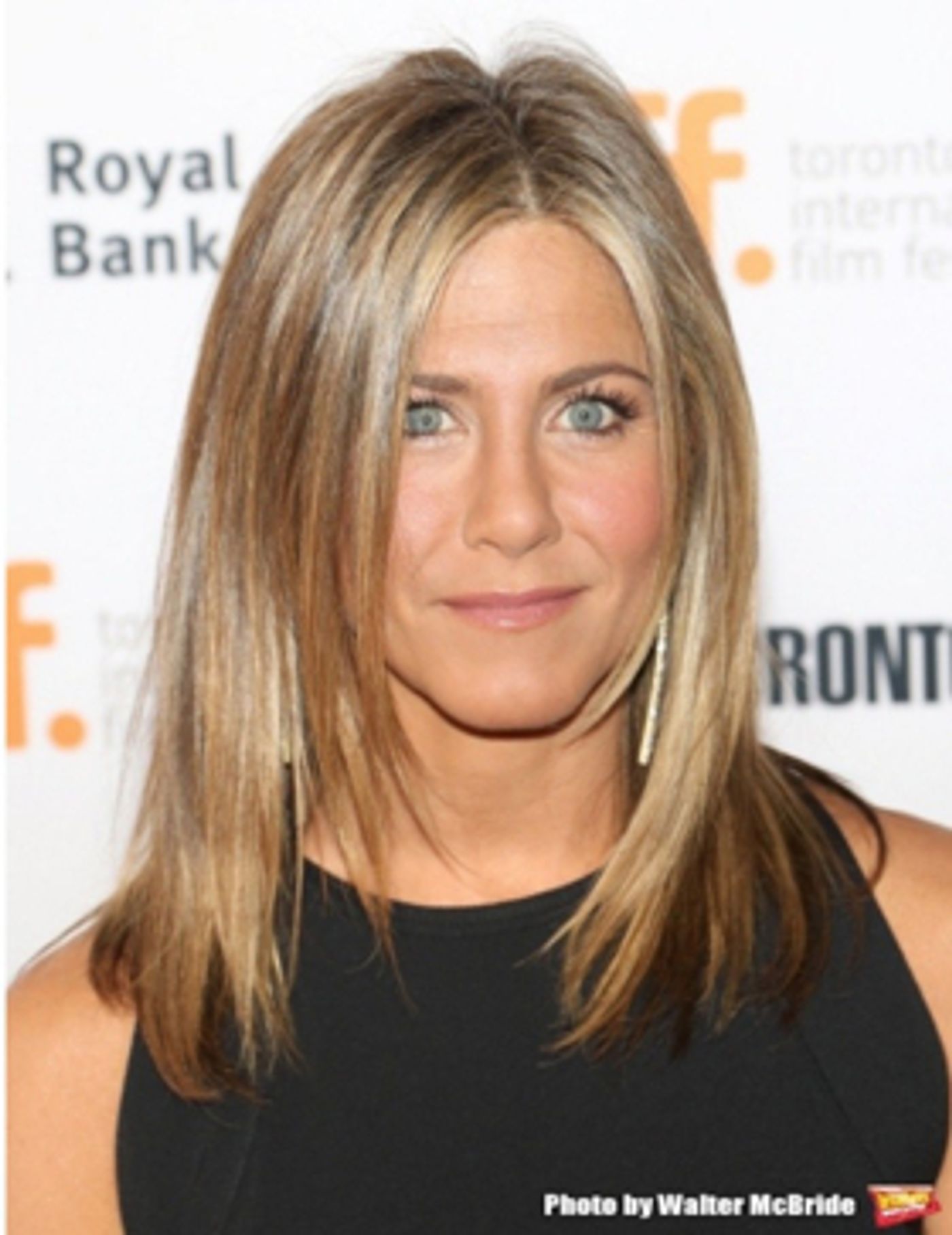 Netflix Inaugurates Jennifer Aniston and Tig Norato as FIRST LADIES In Upcoming Series  Image