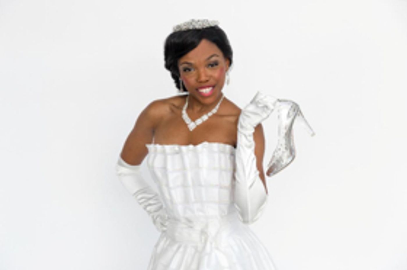 The Children's Theatre of Cincinnati to Present CINDERELLA Holiday Panto  Image
