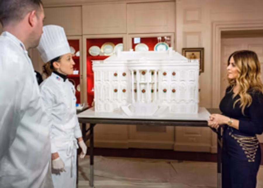 HGTV Premieres WHITE HOUSE CHRISTMAS 2017, 12/10 Image