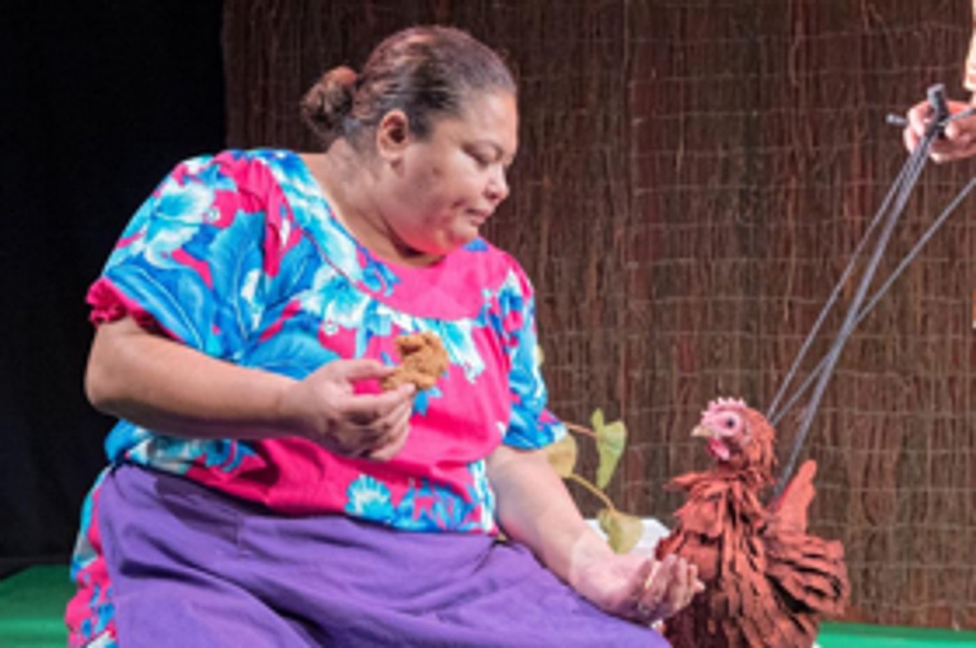 Review: STILL LIFE WITH CHICKENS at Mangere Arts Centre Review: STILL LIFE WITH CHICKENS at Mangere Arts Centre Image