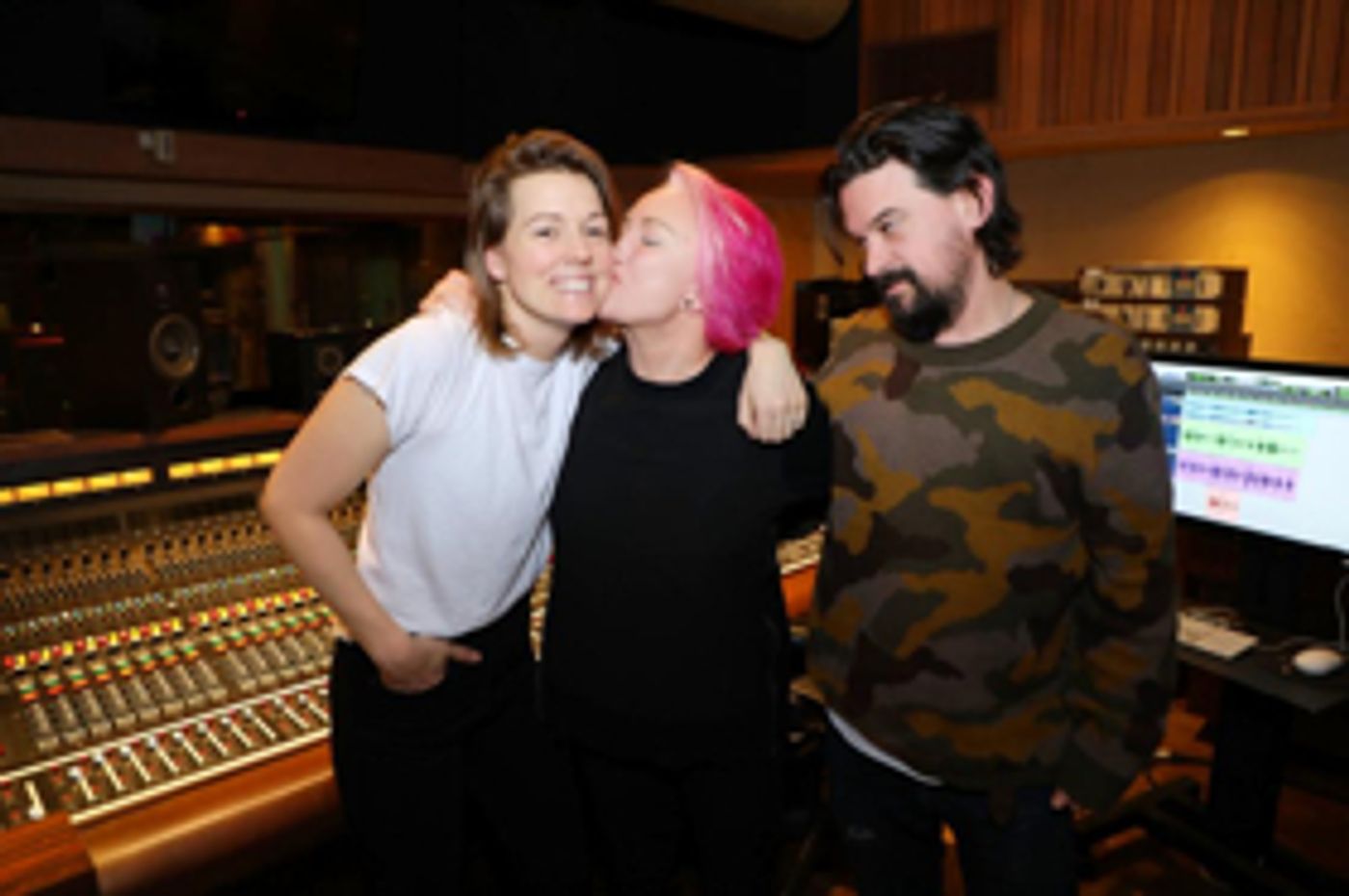 Country Music's Tanya Tucker Signs to Fantasy Records Country Music's Tanya Tucker Signs to Fantasy Records Image