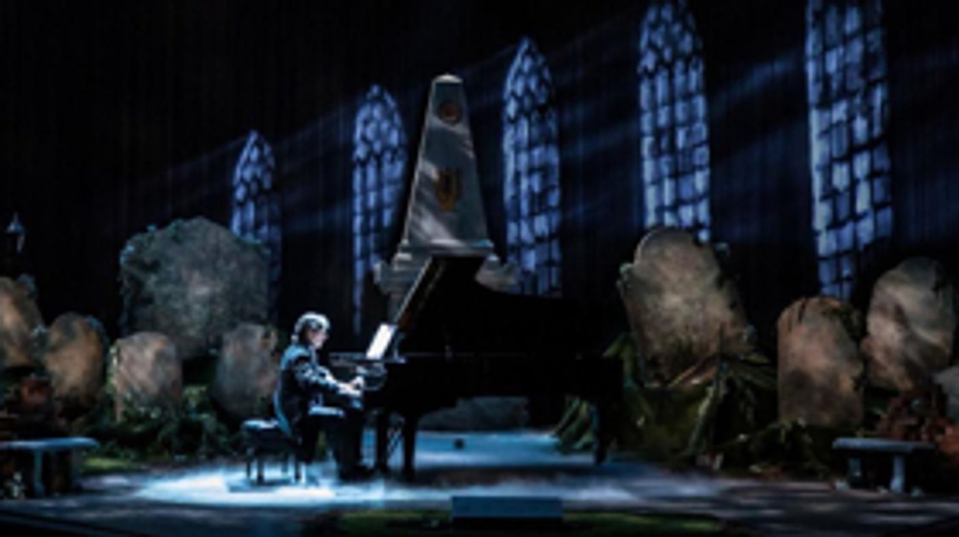 Review: Hershey Felder: BEETHOVEN Highlights the Man Behind the Genius Review: Hershey Felder: BEETHOVEN Highlights the Man Behind the Genius Image