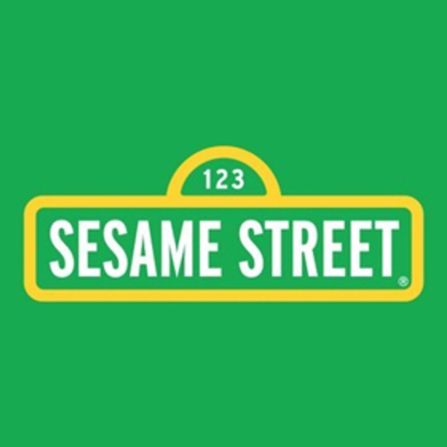 Blake Lively And Amanda Seyfried to Guest Star on WHEN YOU WISH UPON A PICKLE: A SESAME STREET SPECIAL Image