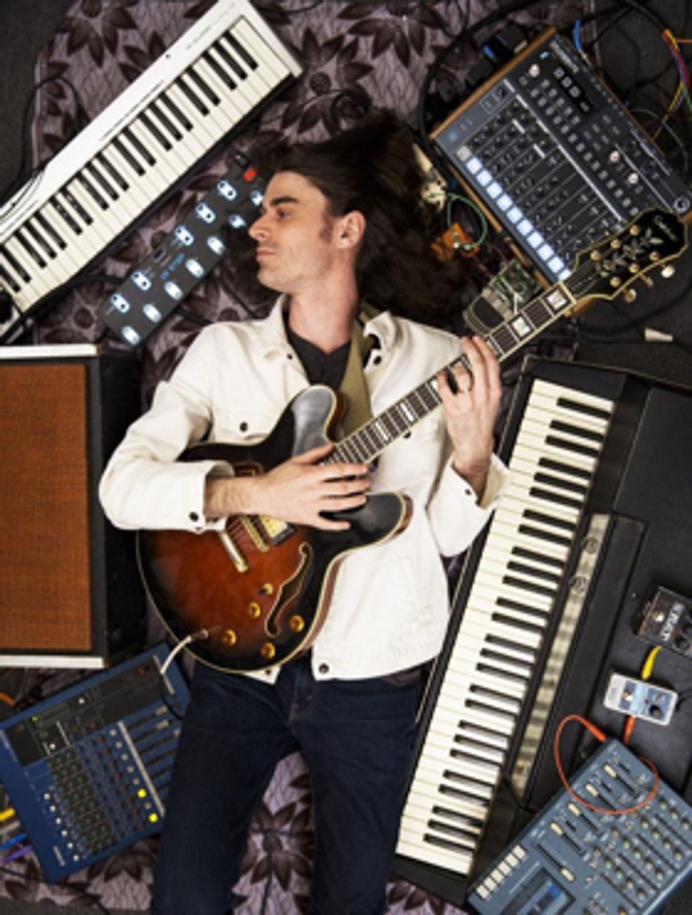 io & Titan Releases First Single WANDERING MIND via Ghettoblaster  Image