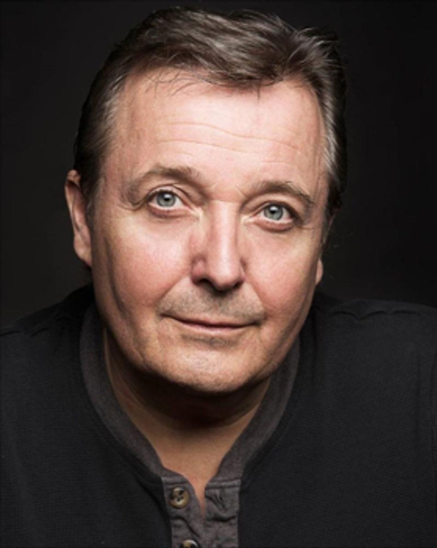 Shaun Prendergast, Laura Baldwin, and More Complete Cast of WAITRESS in London  Image