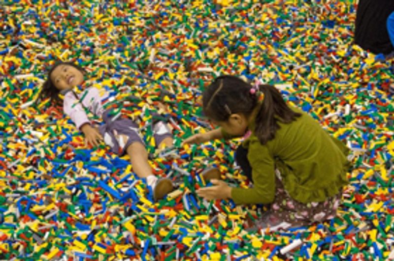 First US LEGO LIVE to Make Brick-tacular Landing in New York City Image