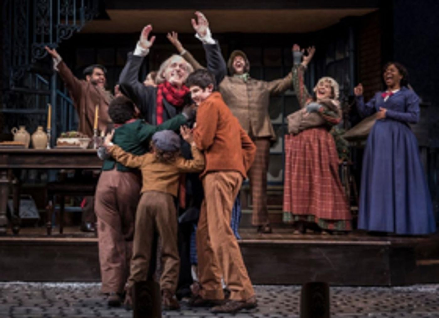 Two Holiday Shows Take The Stage At Goodman Theatre  Image