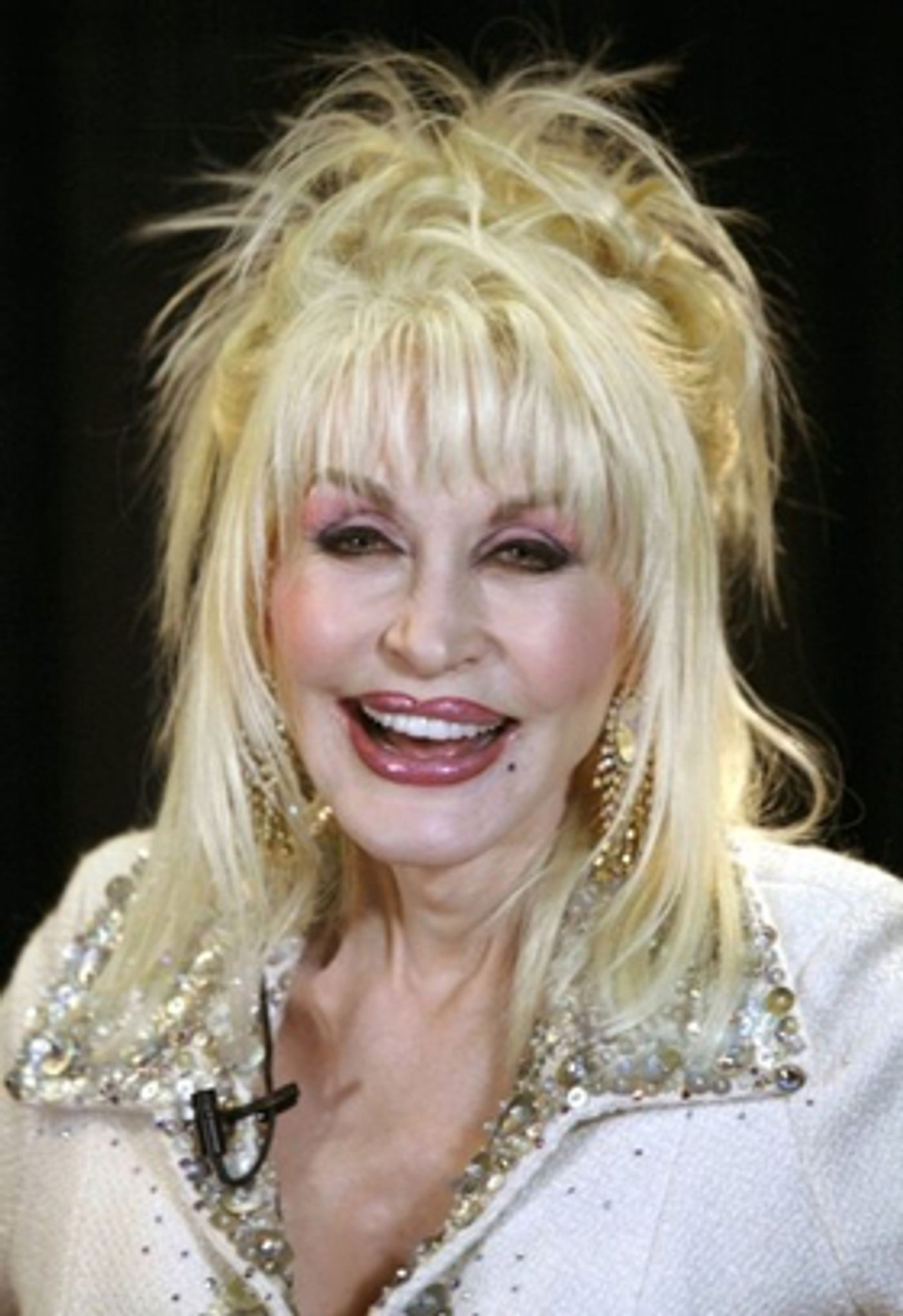 GRAMMY Museum Announces Town Hall Program With Dolly Parton GRAMMY Museum Announces Town Hall Program With Dolly Parton Image