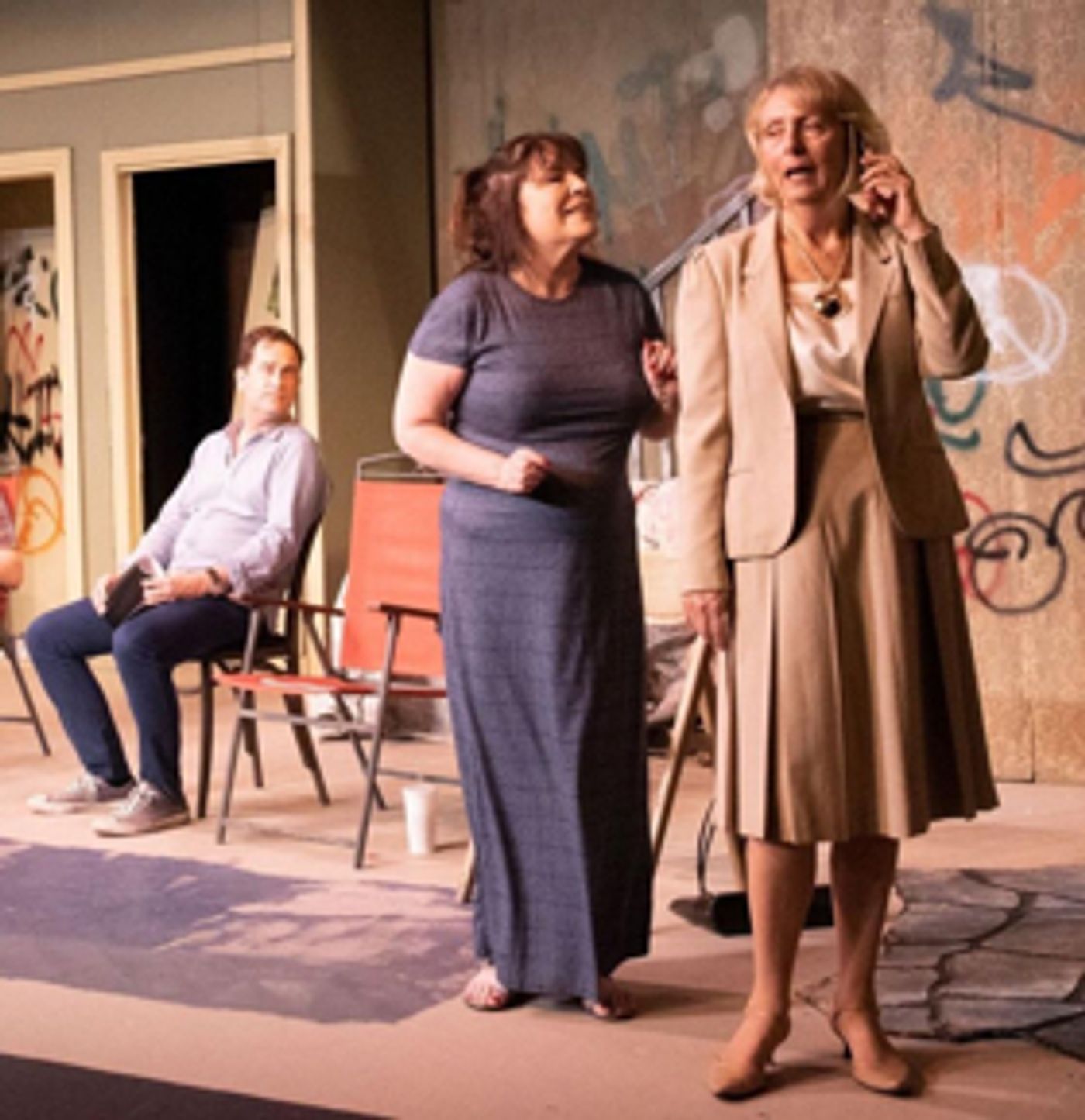 Review: Savagely Funny and Ferociously Smart CLYBOURNE PARK Brilliantly Addresses Racial Discord  Image