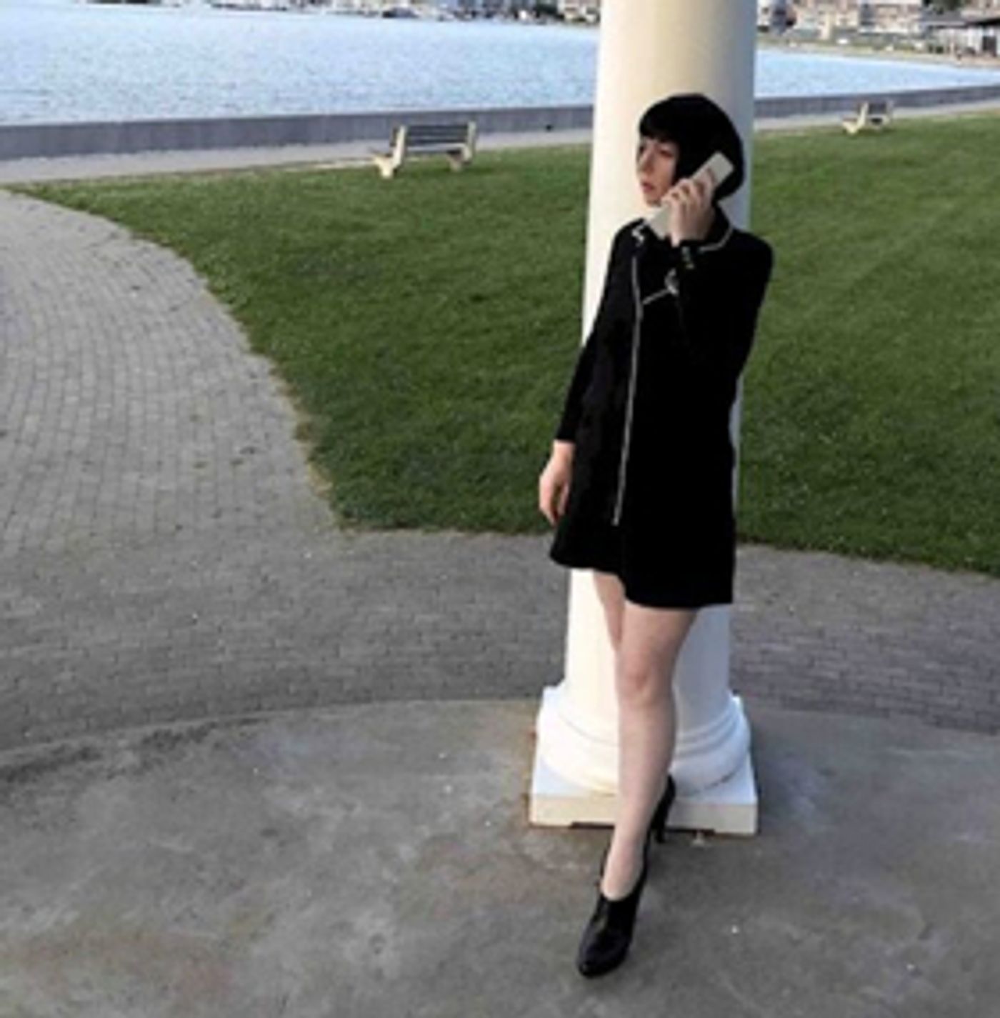 Jenn Vix Presents UNLOCKED EP and New Video for COMPLICATED MAN  Image