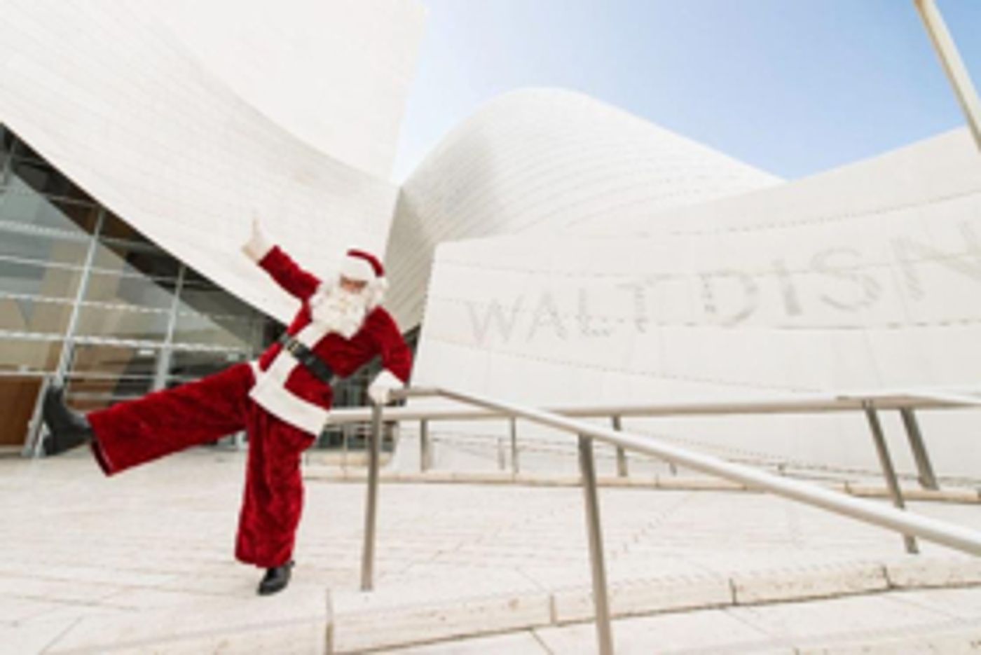 LA Phil's 2018 Deck the Hall Concerts to Celebrate the Spirit of the Holiday Season LA Phil's 2018 Deck the Hall Concerts to Celebrate the Spirit of the Holiday Season Image