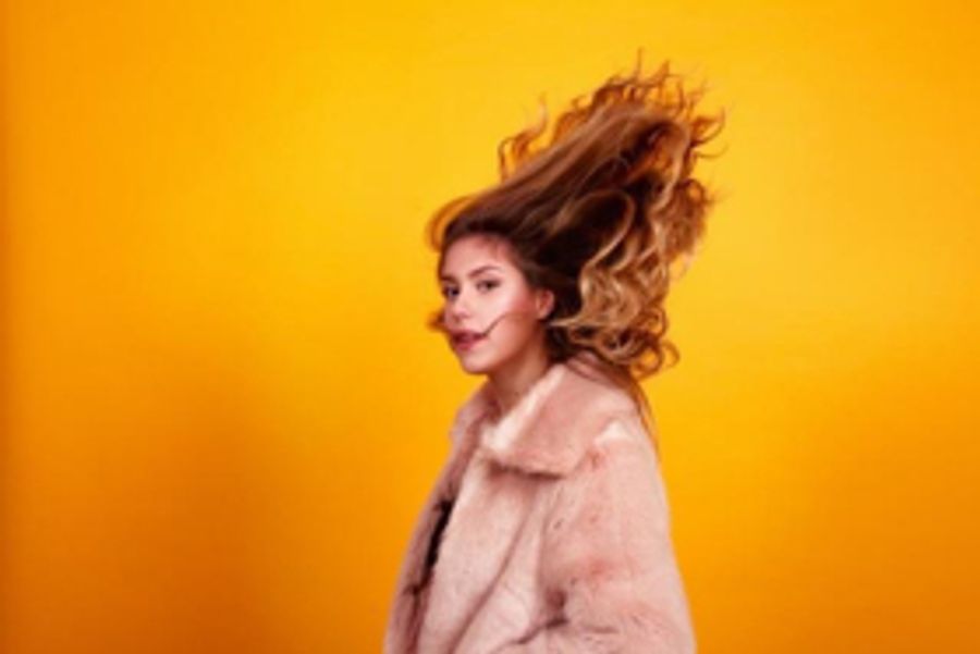 Indie Pop Artist Natalie Shay Releases New Single 'This Feeling' Image
