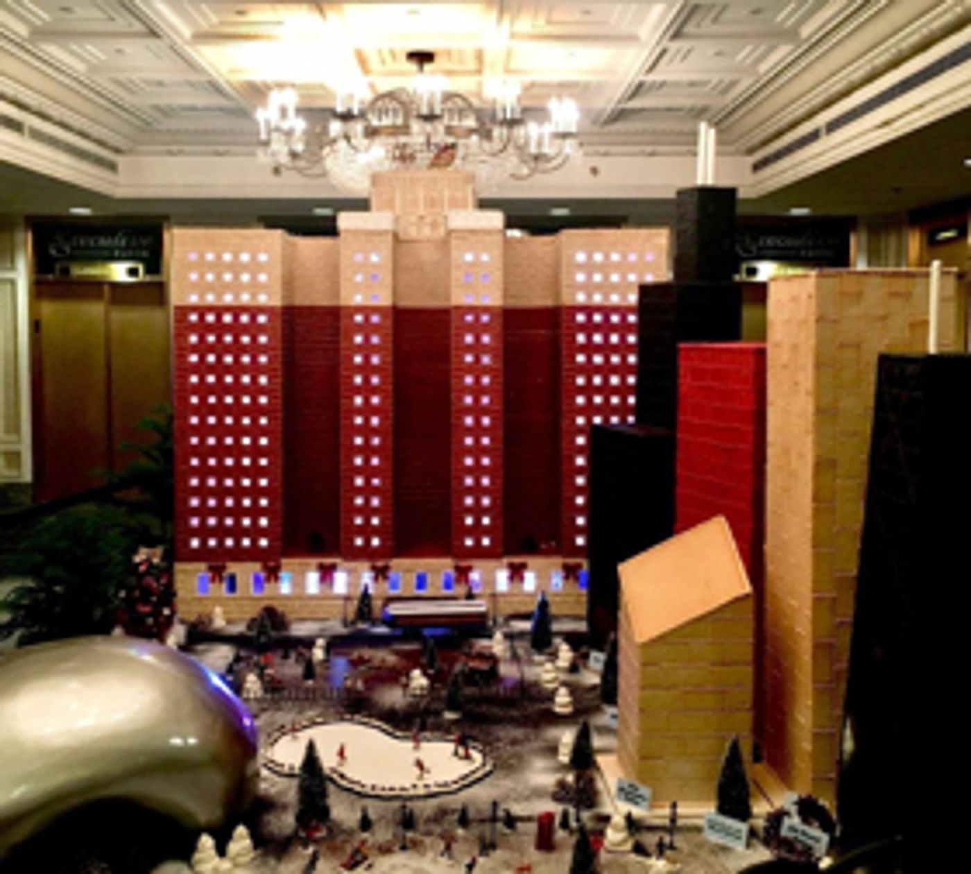 HILTON CHICAGO Displays Life-Size Gingerbread Hotel for the Holidays HILTON CHICAGO Displays Life-Size Gingerbread Hotel for the Holidays Image