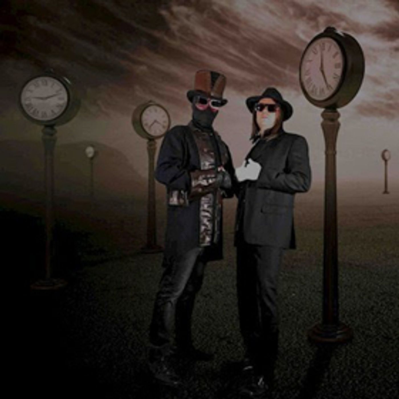 Sweden's SHAPESHIFTINGALIENS Presents Bowie-esque Single SHOWING MY FACE  Image