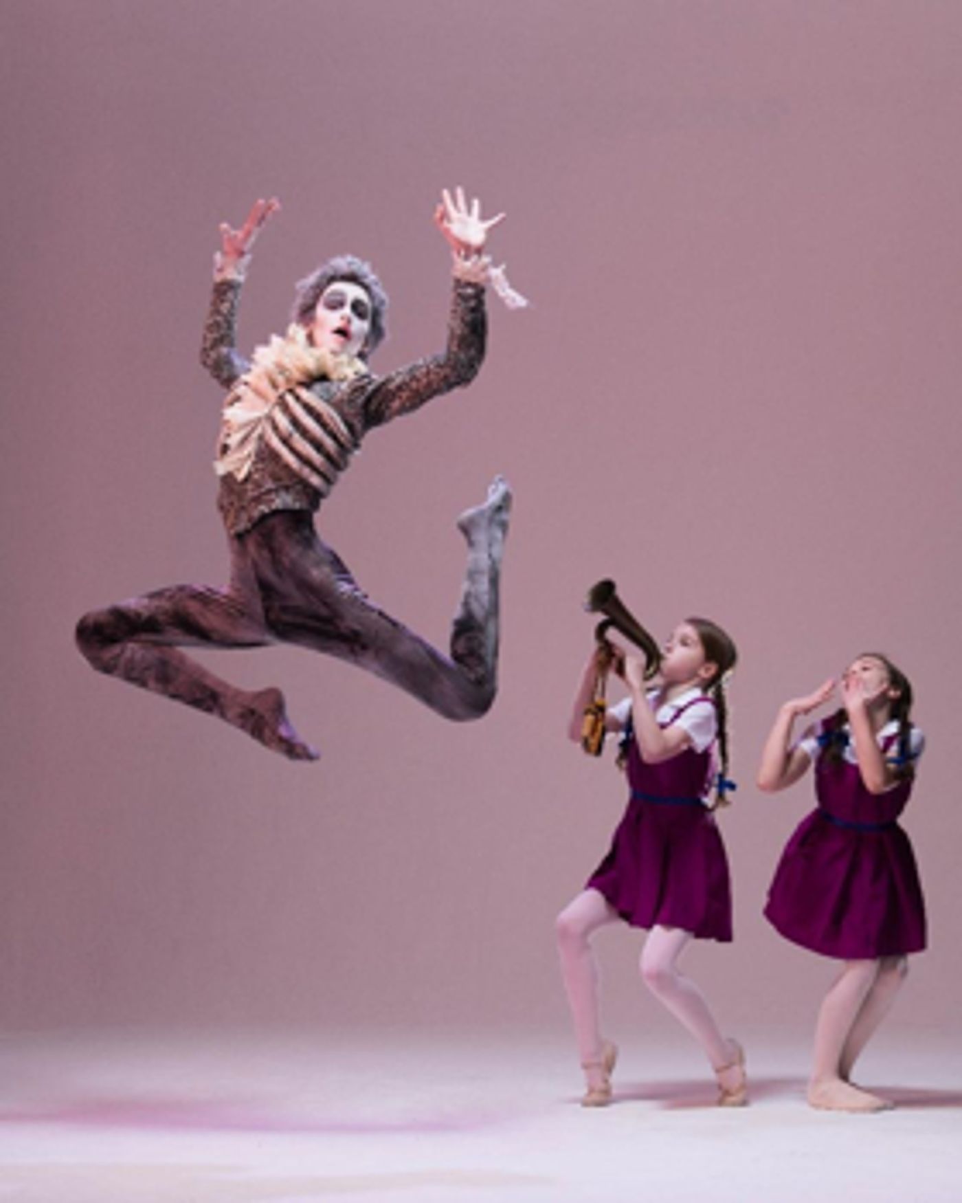 London Children's Ballet Begins Season with THE CANTERVILLE GHOST  Image